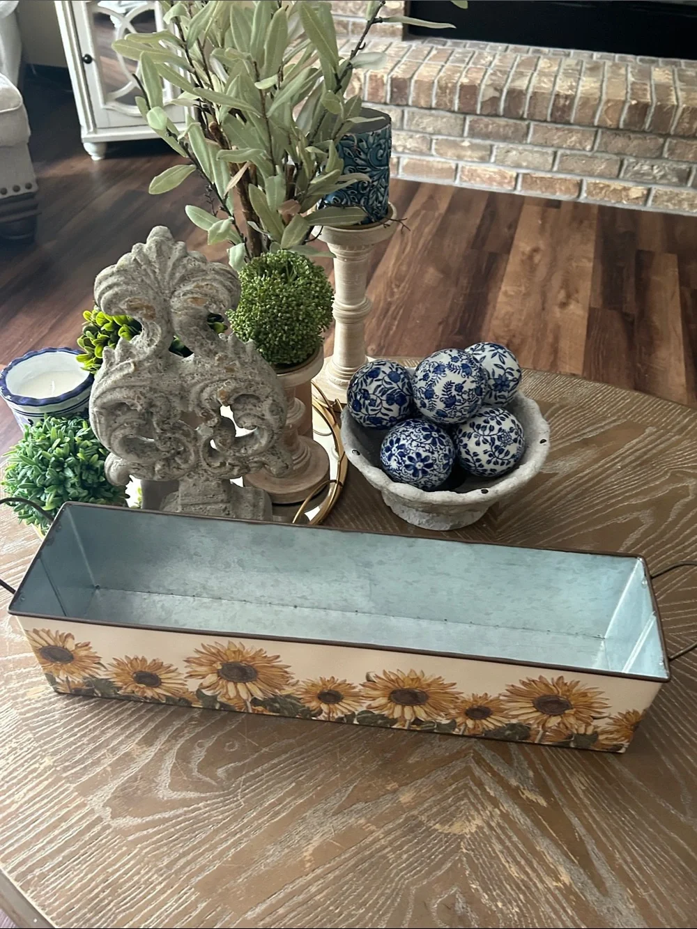 NEW! Vintage Inspired Shabby Chic LARGE Sunflower Metal Planter Box Basket
